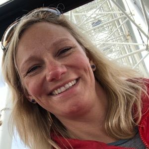 Meet your Posher, Lorna